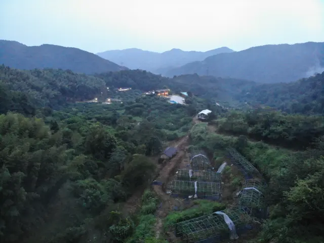 粤东北山谷暮色