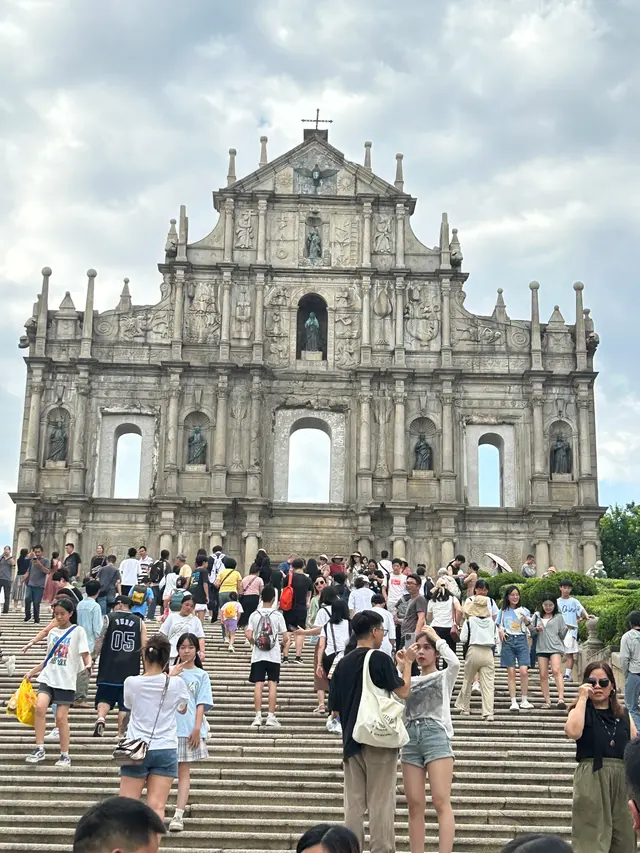 澳门大三巴正面