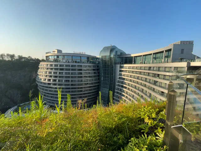 松江酒店弧形立面