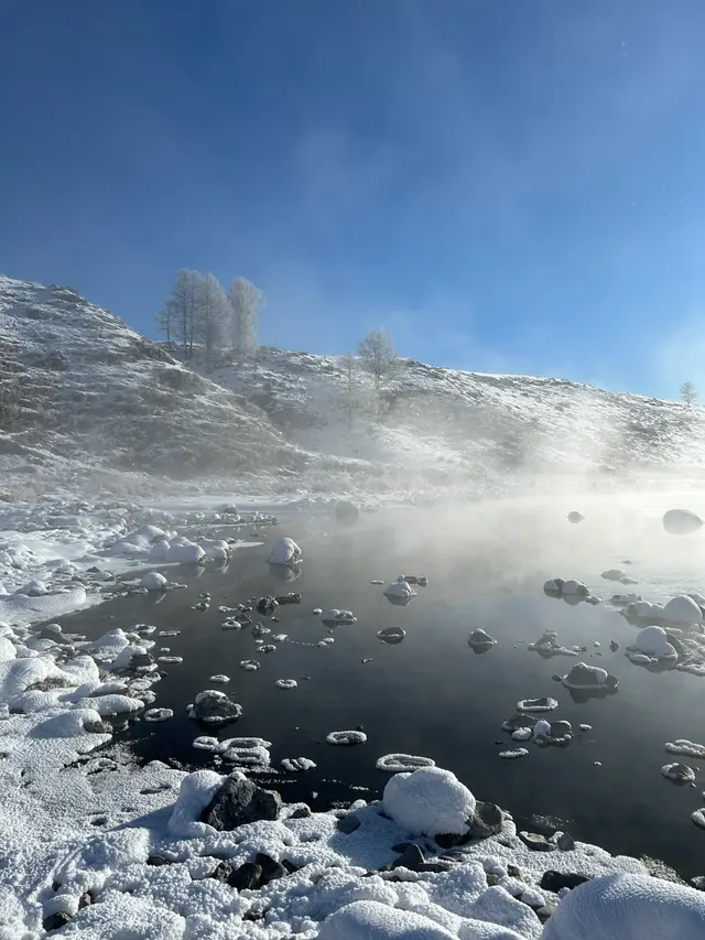 阿尔山雪河暖阳