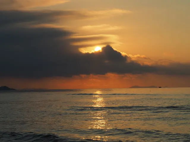 海陵岛海上日出